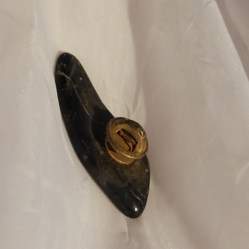 Stone pin - Picture 2 of 2